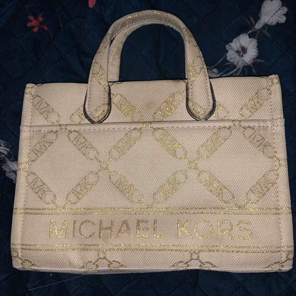 Michael Kors Small Cream and Gold Metallic Signature Messenger Tote